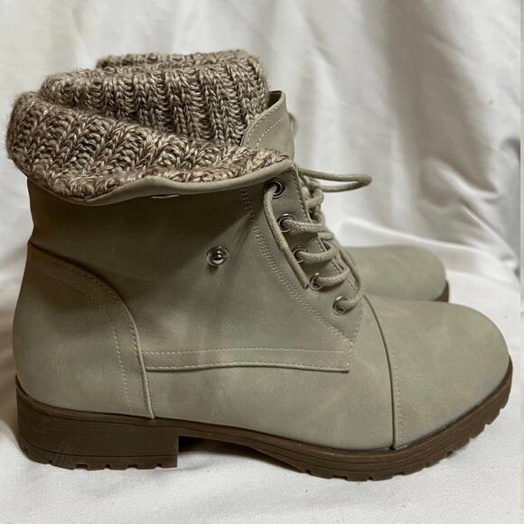 Jessica Cline Boots Gray Size Women’s 9 Excellent LIKE NEW Ankle Lace Up - Picture 2 of 7
